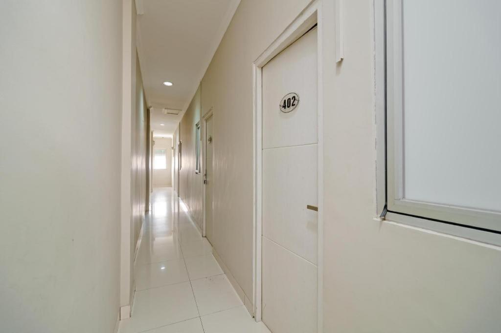 Env Room Jakarta Bagian luar foto